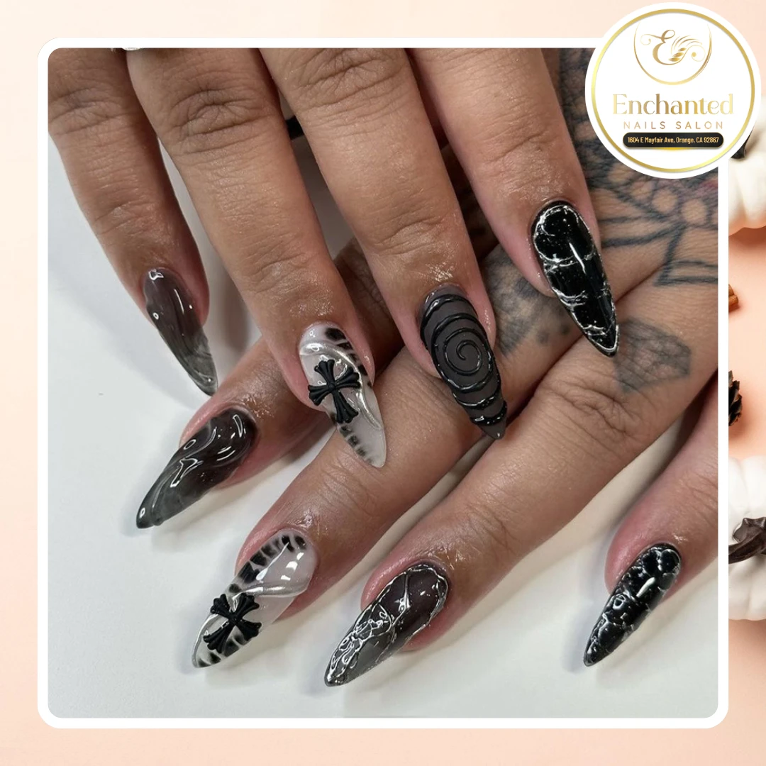 Halloween nail art ideas